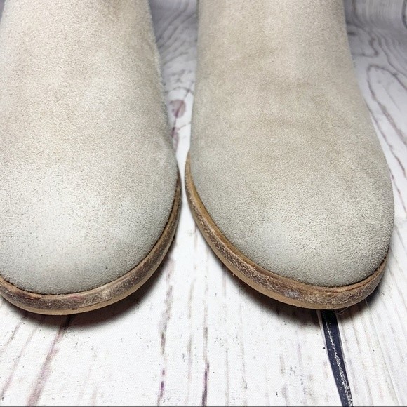 Vince Camuto Pippsy Gray Ankle Bootie Boots 7.5 - Picture 3 of 10